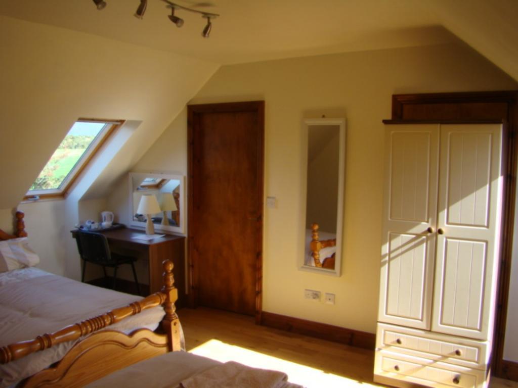Restmore B&B Annascaul ภายนอก รูปภาพ